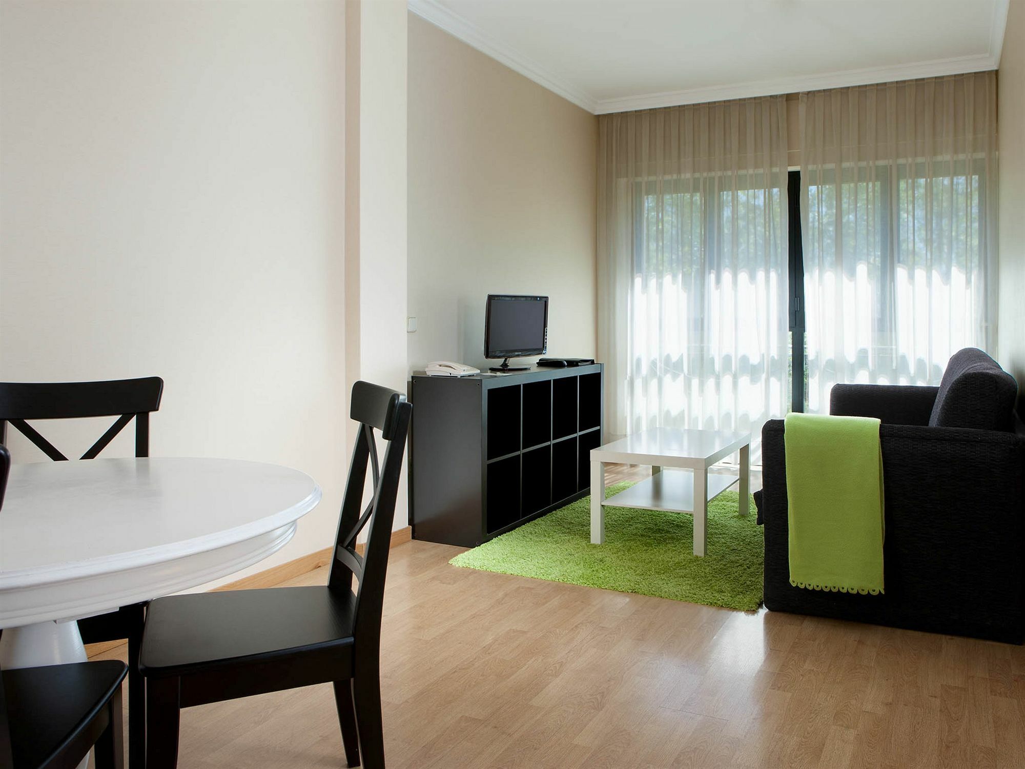 Apartamentos Th La Florida Madrid Exterior foto