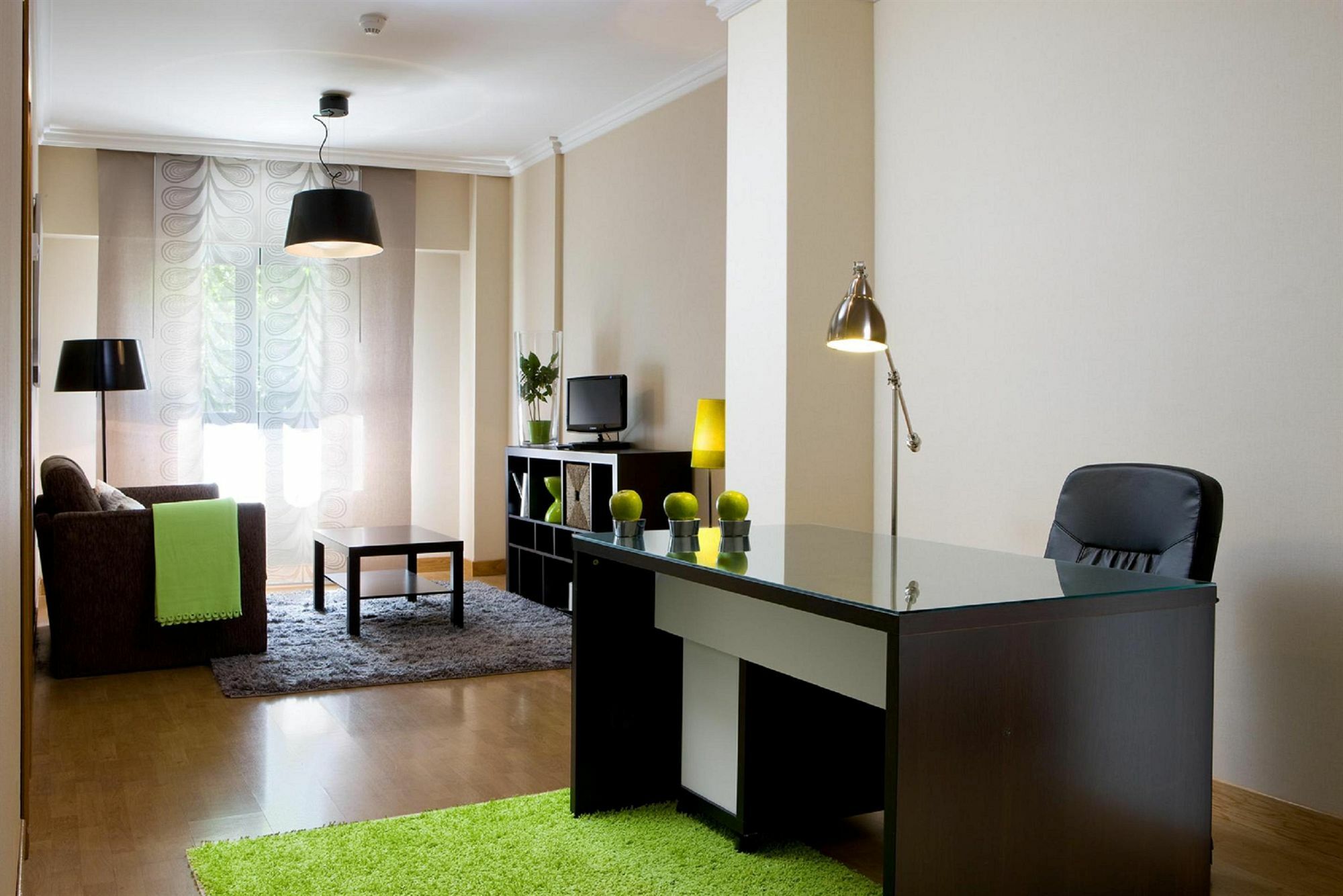 Apartamentos Th La Florida Madrid Zimmer foto